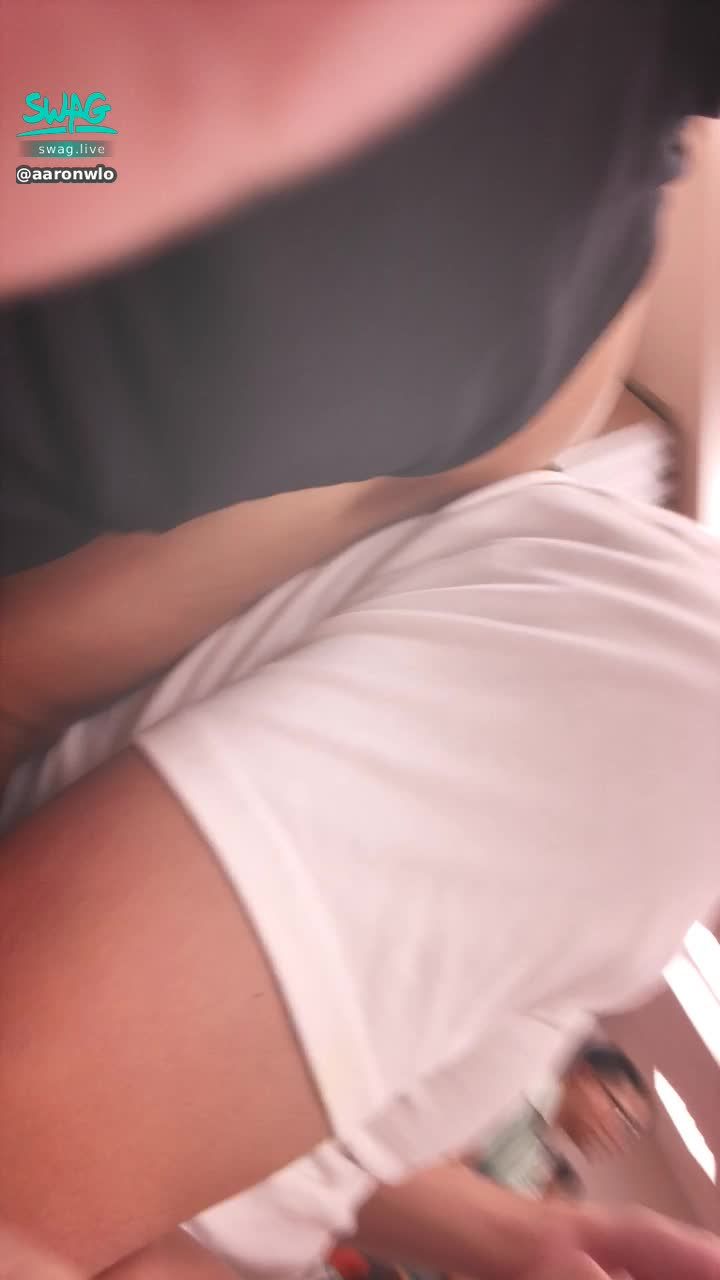 a******o : 大胸肌帥哥👦