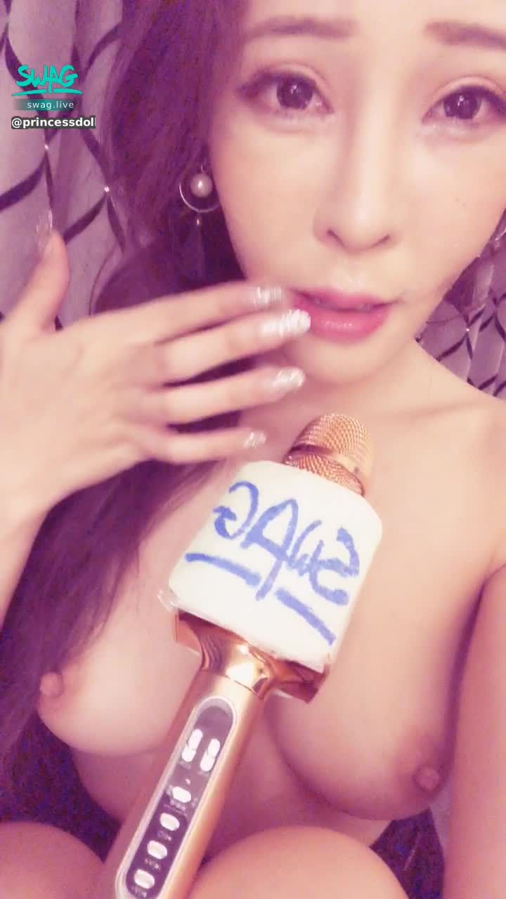  : ❣️SWAG TVNews ❣️跟AV一樣‼️噴的滿臉精液再用手指沾起來吃🔥意猶未盡到舔著嘴唇說好好吃😋淫賤💯想吃更多精液⋯⋯