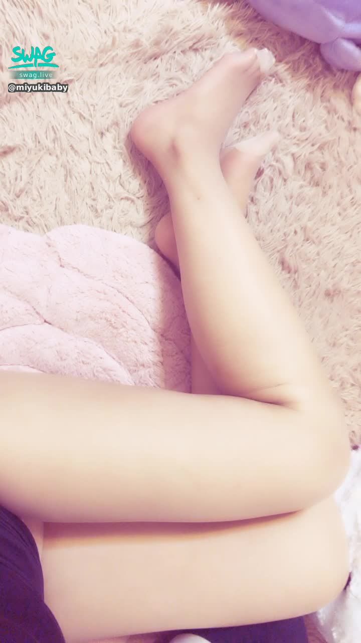 miyukibaby : ✨絕對領域💋想要原味絲襪快私我😈🤞🏻💦