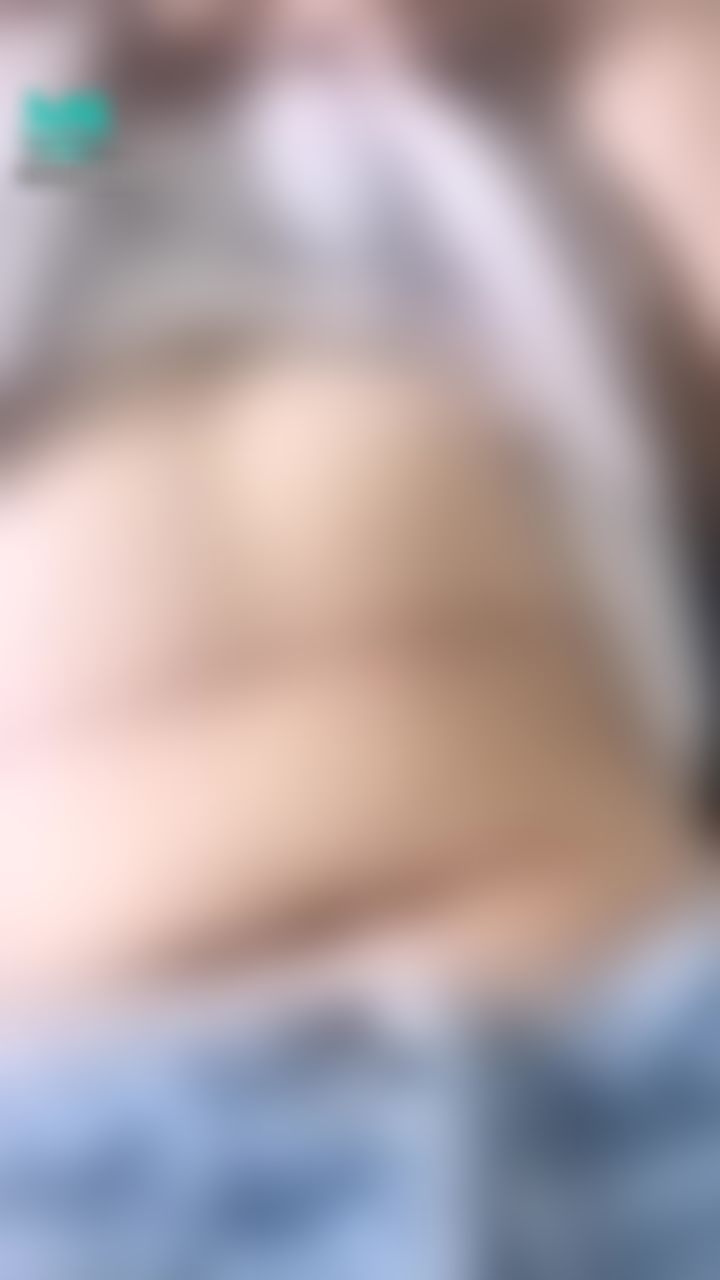 alyssajbebe : 在教室壞壞🤫🤫🤫
