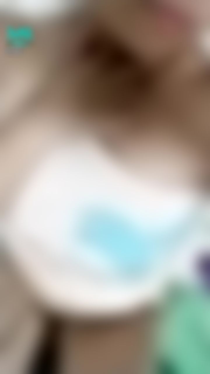 n**y : 💦💦露奶露穴💦💦 小淫娃一個人在家無聊就好想要 🔞