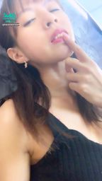 lovemeredith : 🧝🏻♀️妖姬vivi把你的大寶貝弄的舒舒服服的😌,手指順著食道慢慢滑下,滑到溝裡,男人更深層的渴望🗣