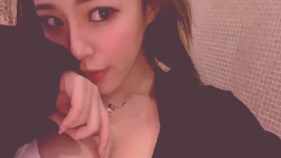 aprillady : 必收藏 巨乳小三來旅館偷情 女友打電話過來小三幫我接
