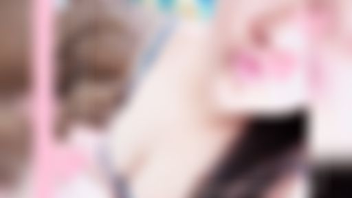 s********y : 一早忍不住自慰
身旁沒人無法解需求 只能自己摸自己拿著肉棒插入