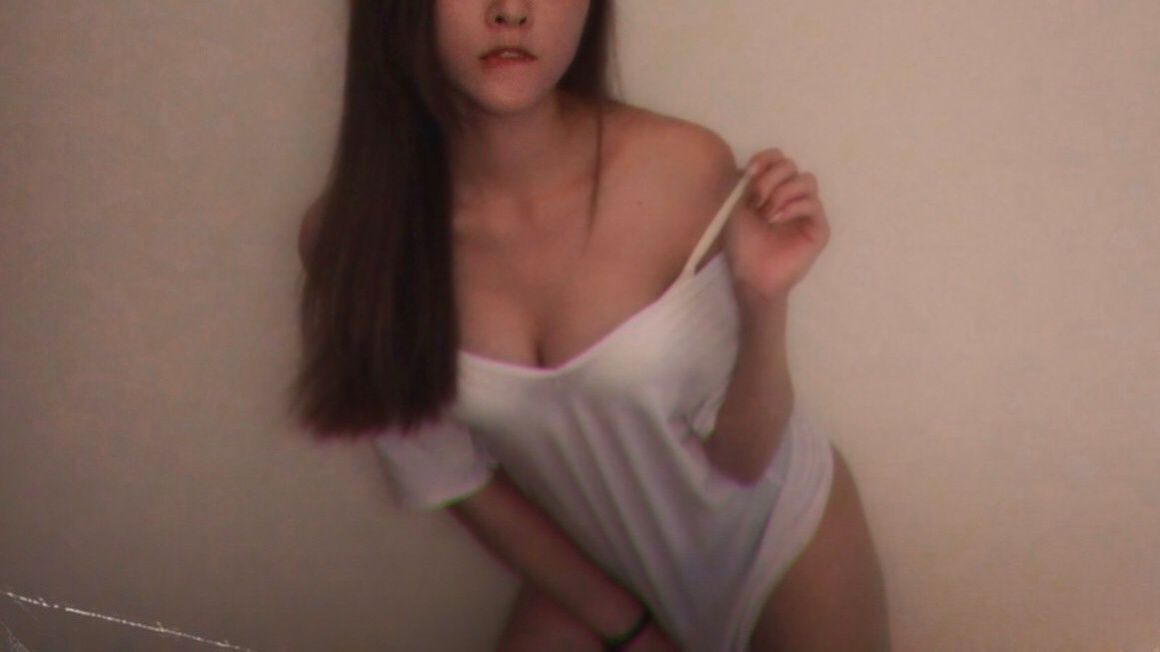 y*****e : 🎃 halloween hit 🎃 Nutty nurse brutally masturbates in front of patient 😈 masturbation pink pussy 🌸 The horny sound of the little monster jumping and thrusting 💦 So exciting, so excited, I can't help moaning 🔥 Facial masturbation must be solved 🆘🆘🆘