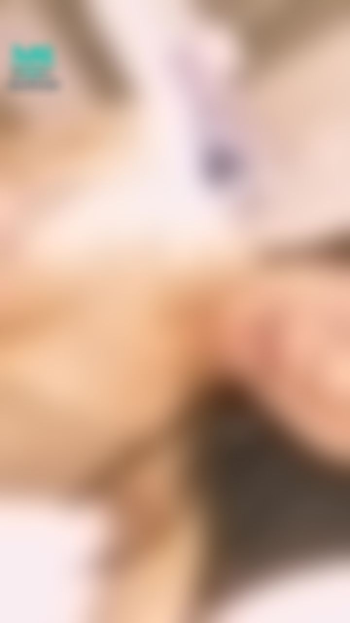  : 想看姐姐所有大尺度的片✅一架飛機讓你全收藏