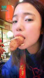 a*******y : 美味しい〜💋❤️エロくカキフライを食べるayaka笑