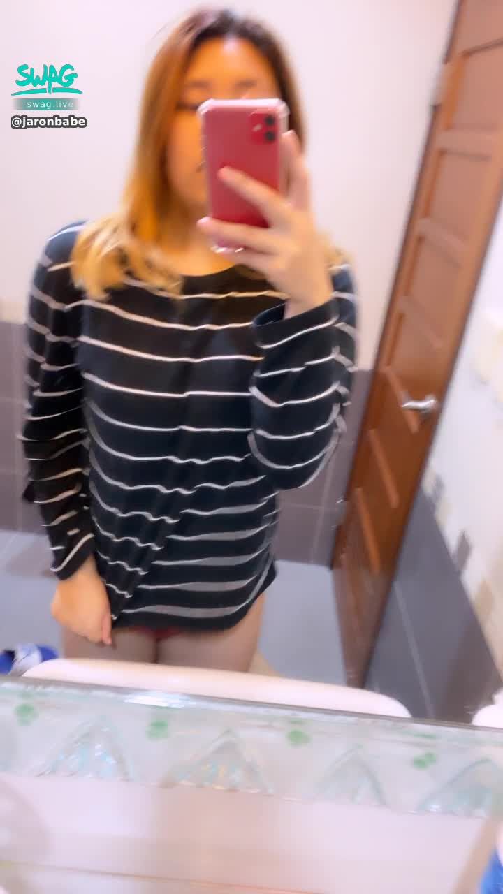 j*******e : 🔥小壞蛋🔥今天穿著條紋衣 朋友說想把我抓回家伺候😳😳😳
