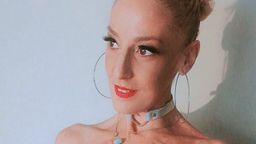 y********a : I show you myself and suck you and masturbate my pussy
