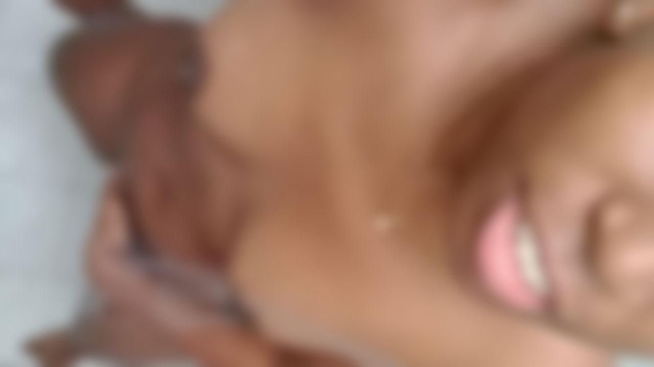 c*******d : peligro me masturbo en la ducha de mi papás