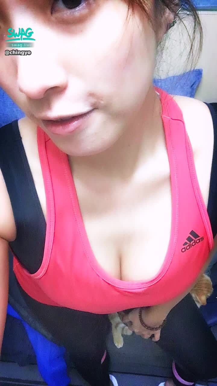  : It's cold and you need to exercise
Will the trainer spray nosebleeds in the gym? 😂😂😂

The multiplayer series is about to be discontinued.
🔥 As long as there is an unlocked article before it is taken off the shelf, it will be given to you ☝🏻 "Student's Girlfriend Gets Fucked Hard" series of pornographic films 😻
🔥🔥 Full unlock + private message Huang Zi said "Happy New Year" 🎊 May you be happy and prosperous 🤑 ", the full version of "Student Girlfriend Gets Hardened Series" will be given to Ge Ge ( 🤫 at least 11 slices yet)
Don’t worry if there are Gege who have collected related series of lewd movies, there are other lewd movies like Huangzi that will be given to Gege. ❤️❤️❤️
You have to tell Huangzi which articles to unlock, so that Huangzi can confirm. 😘