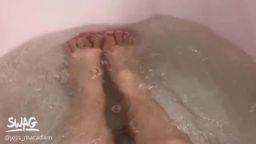 jess_macadam : #feet #foot #pussy boobs