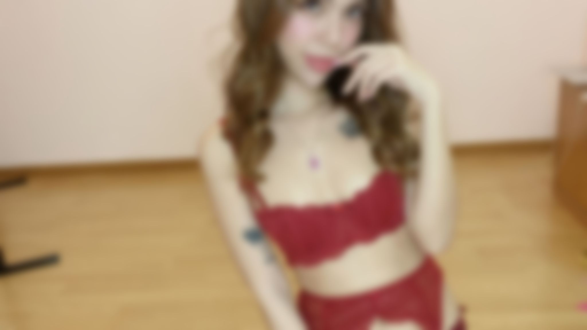 b*******y : Sexy ❤️🍦 and enjoying myself 🥰