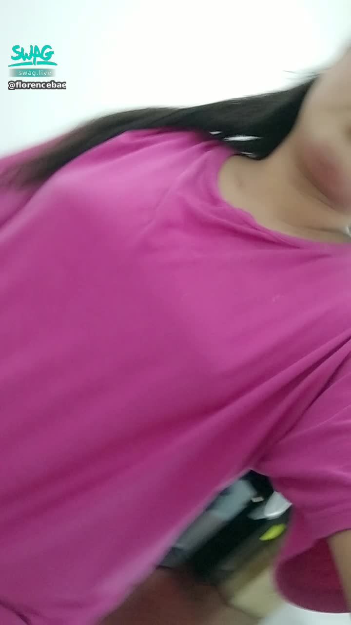 : 這個角度好好看😘