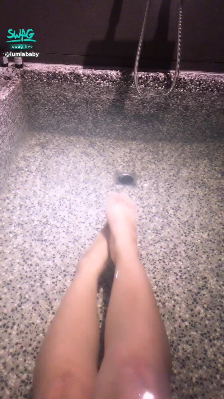 l*******y : 泡腳腳♨️