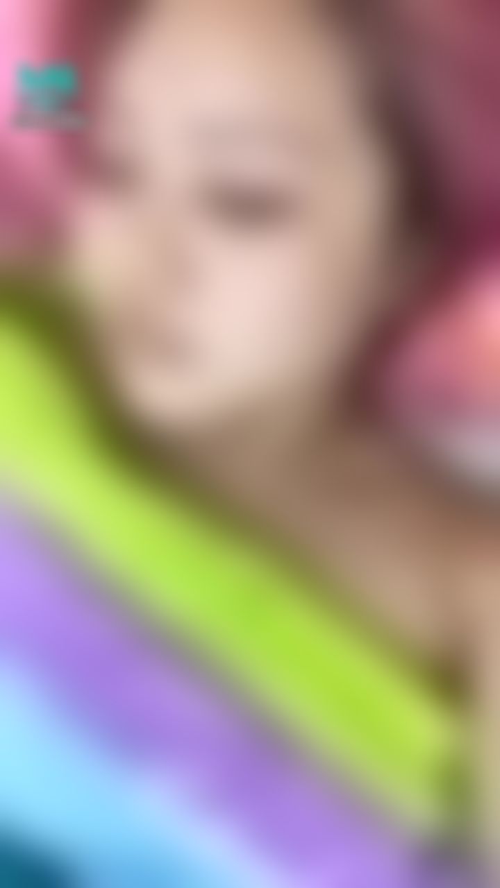 l*******y : 🤫別吵醒熟睡的小姊姊😴