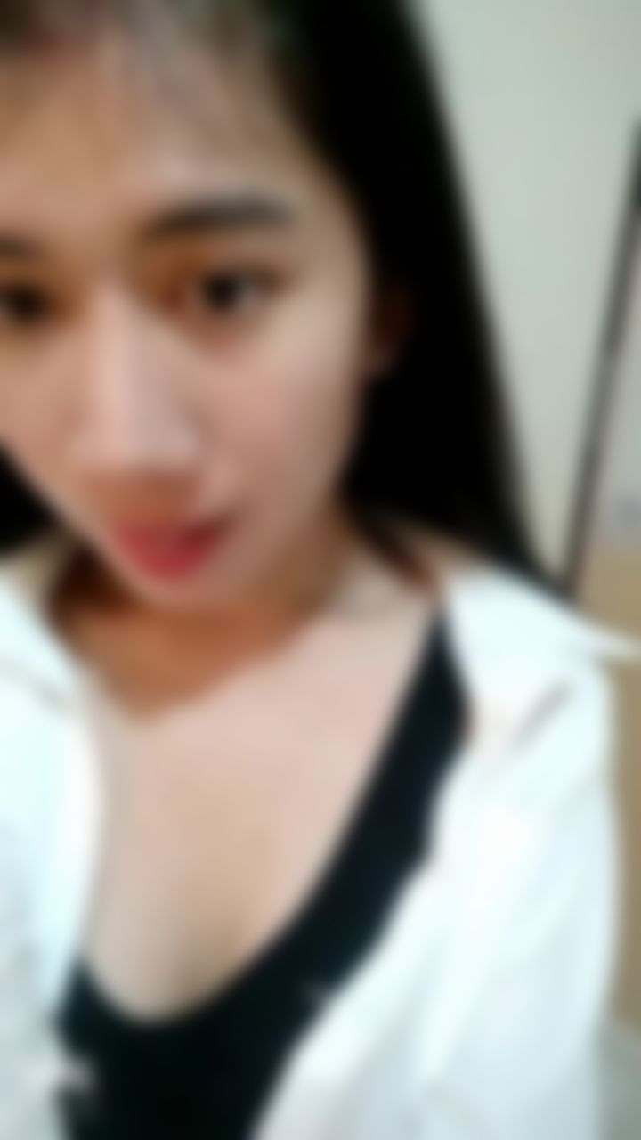 h********n : lick my tingue my boob