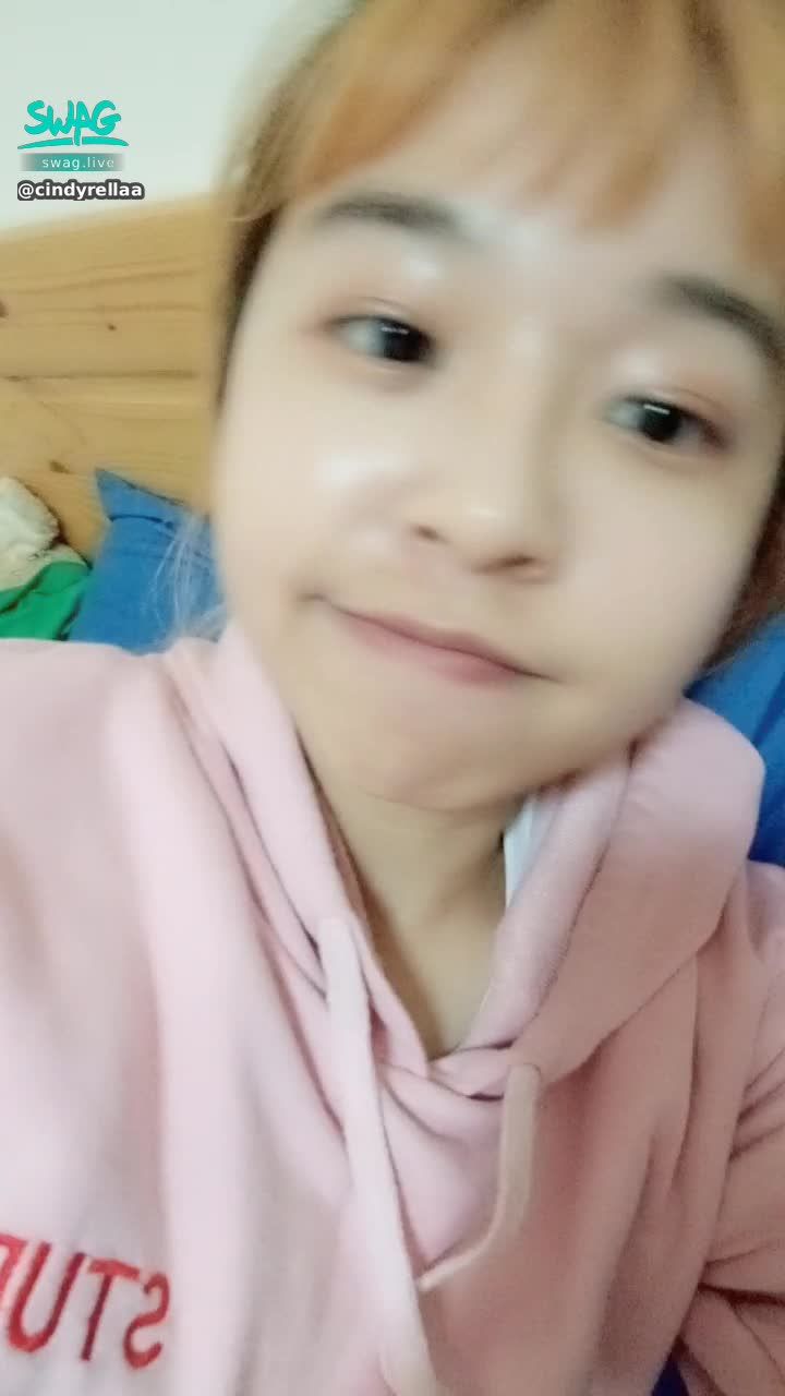 c*********a : 舌頭的樣子