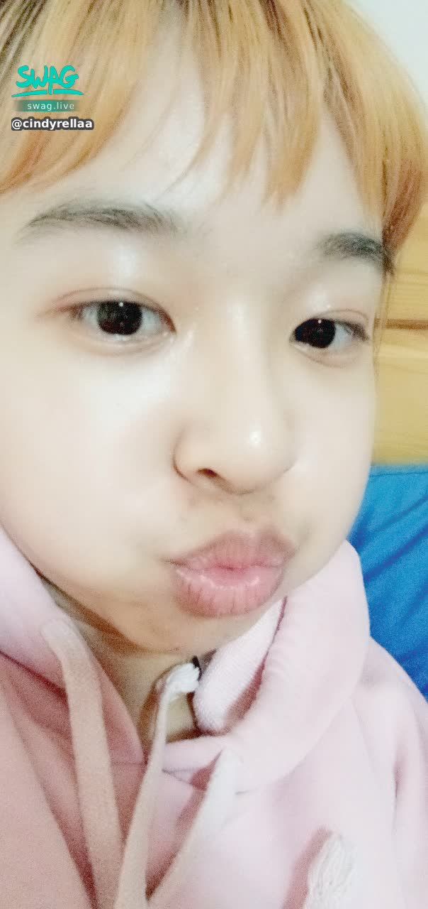 c*********a : 特技是金魚
