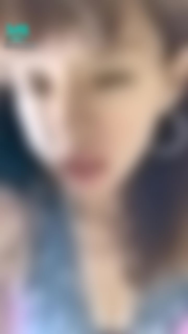  : 🧜🏻‍♀️vivi瀰漫著ㄧ股淫蕩的味道👻，
熟女姐姐🤔
