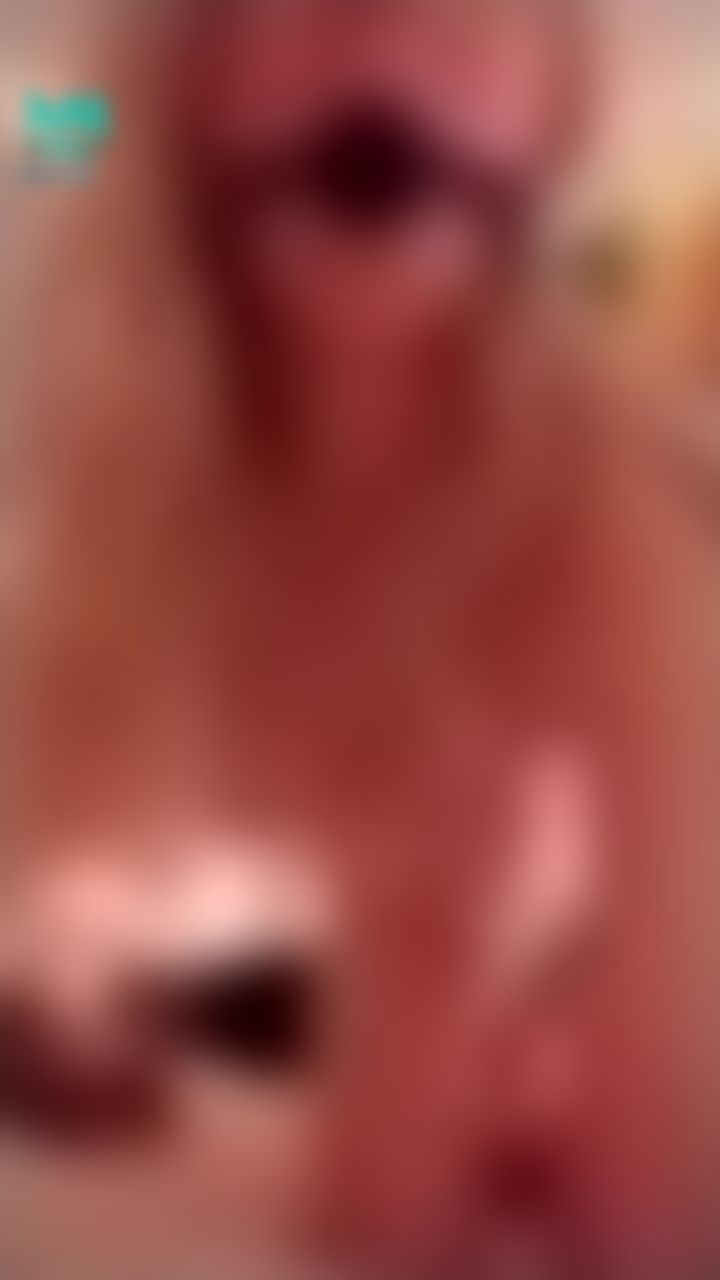  : mouth toy 👅❤️ shut up and fuck me 🔞