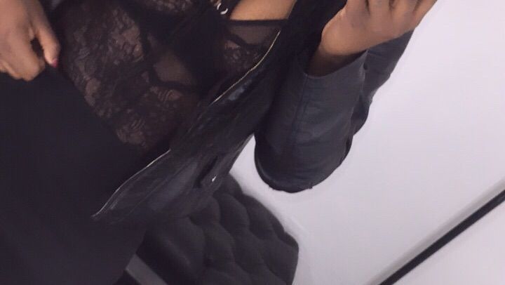 n******e : a sweet suck upside down
