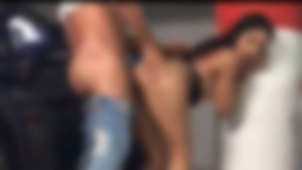 v*************o : Fucking outdoor all cum in my face