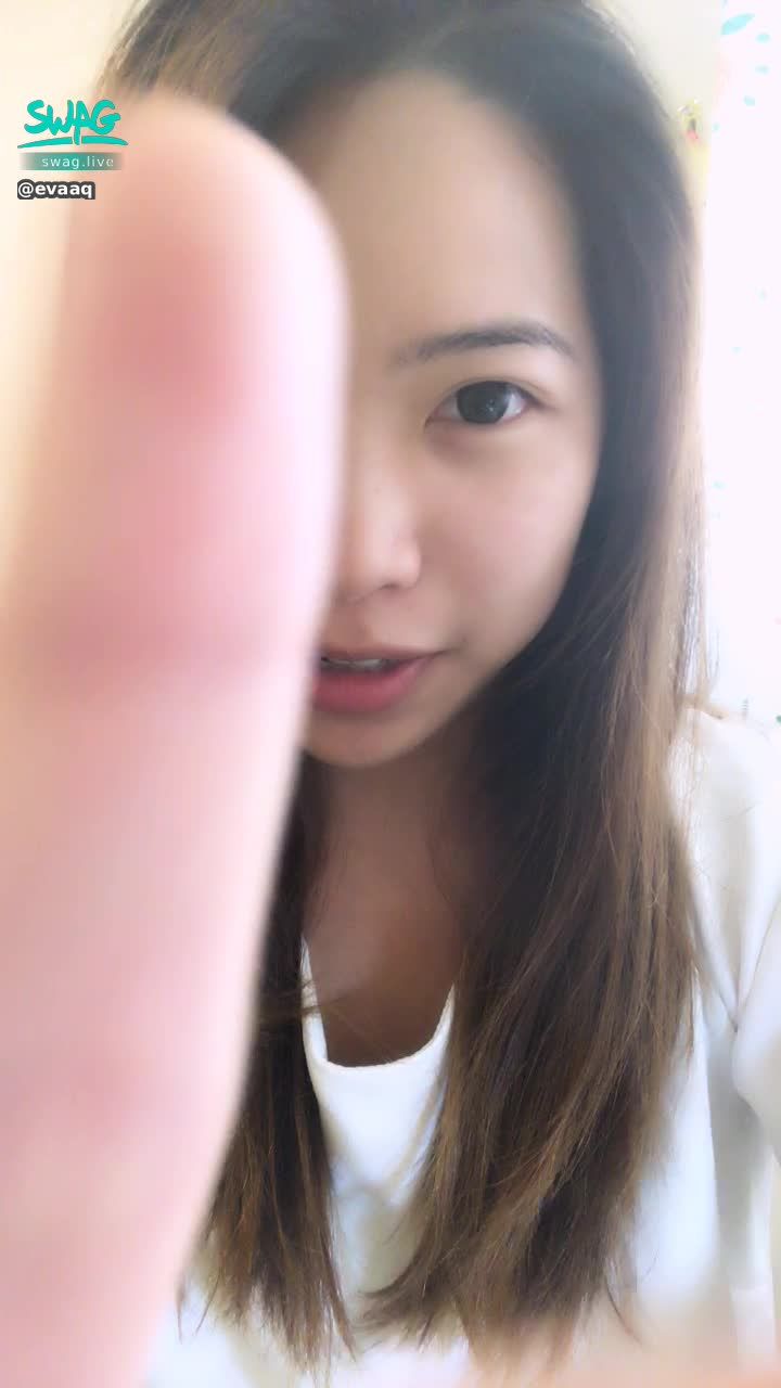e***q : 素顏大公開！😜😜