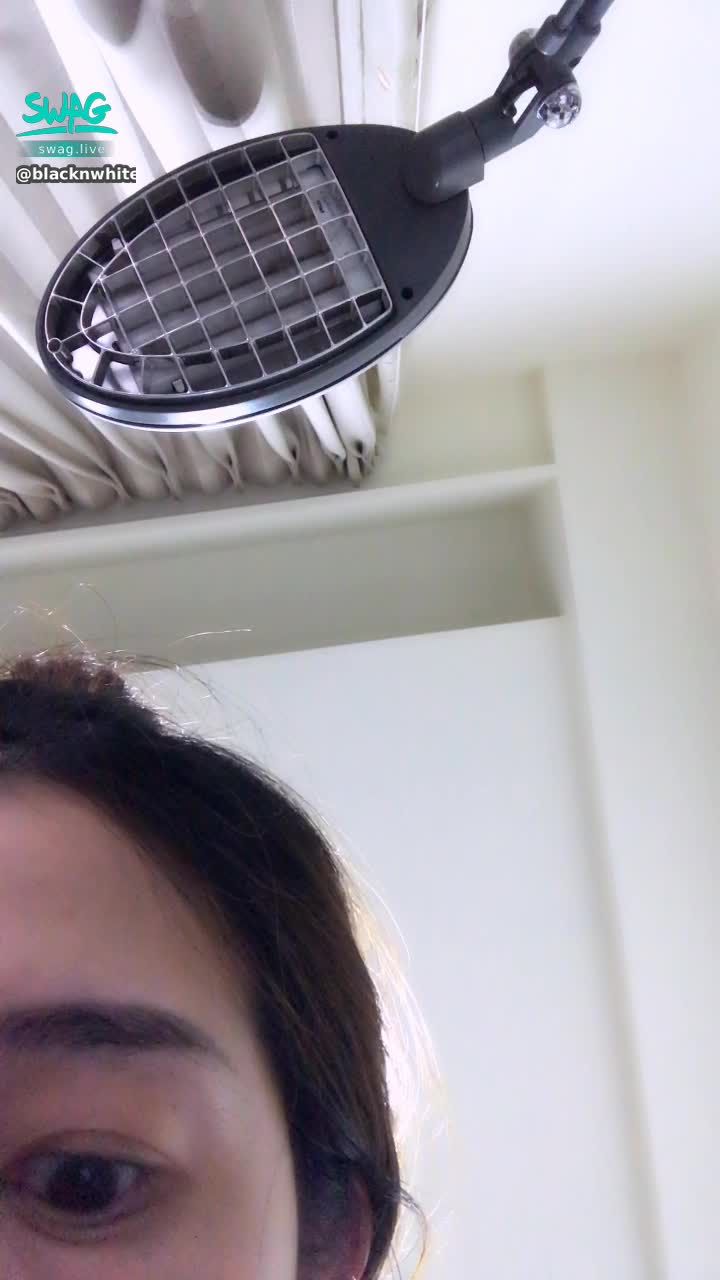  : at work, poor 🥺