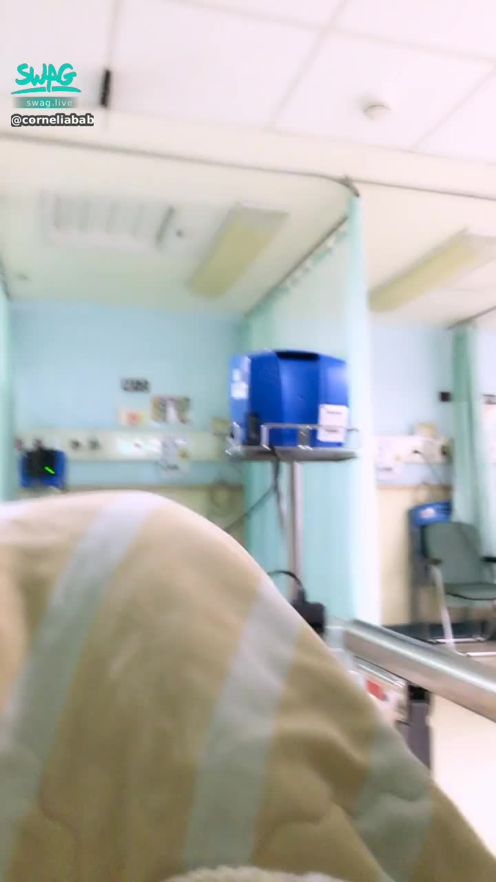 c**********e : 謝謝媽媽來陪我住院
