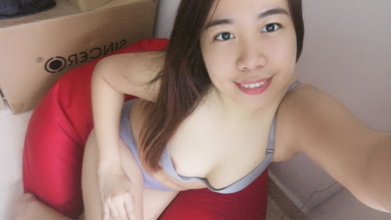 a*******i : Naked sexy body temptation
Angel naked sexy body tempting brother baby just want to be your sweetheart baby. Brother, I want to love the angel a lot~ I like watching Korean idol dramas the story of falling in love with the president 😄😍