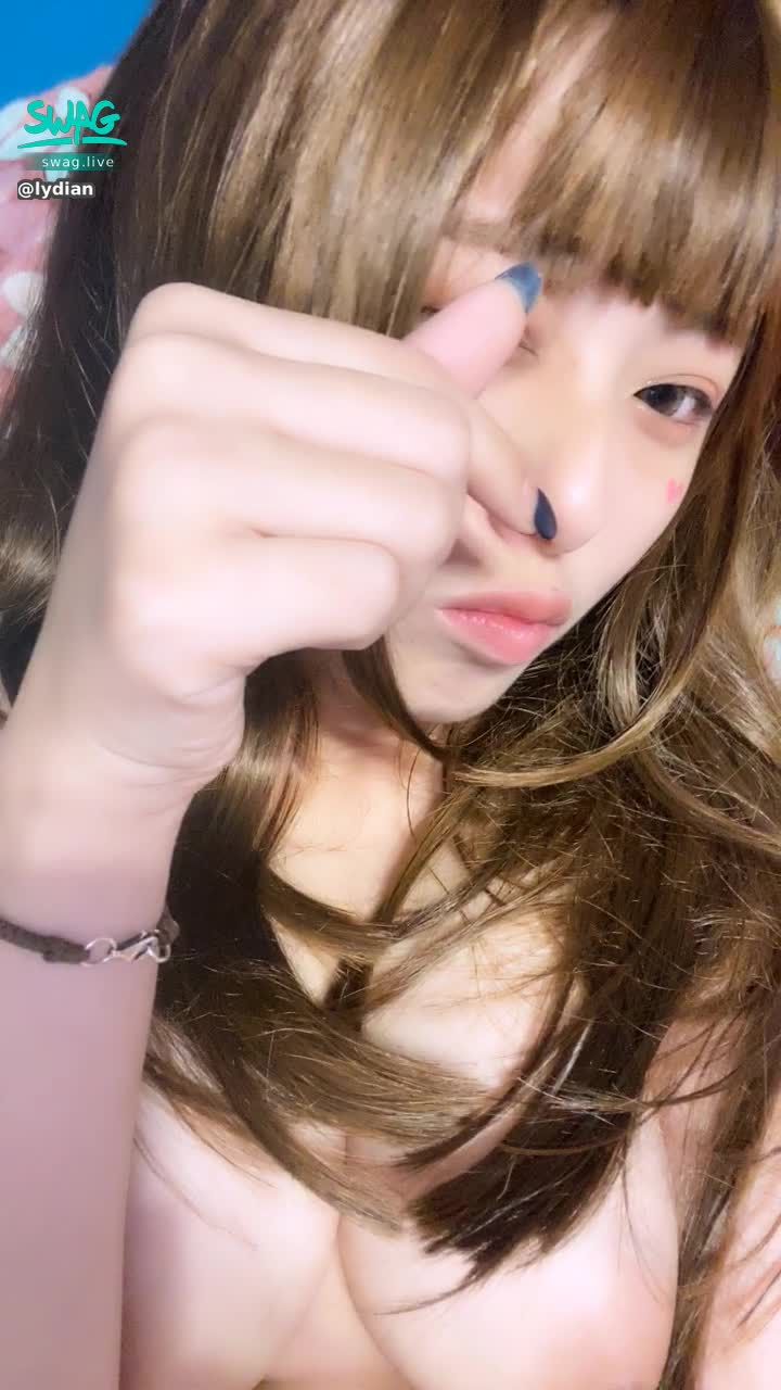 l****n : 無濾鏡㊙️露臉🔥超大內內🚫小暈暈✅