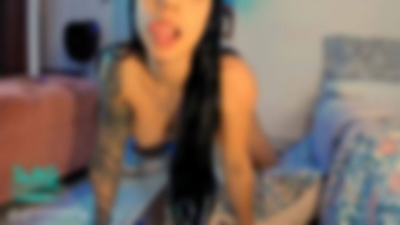 d*******a : Elettraa pasando un buen rato mientras chupa y despues de folla con un dildo
