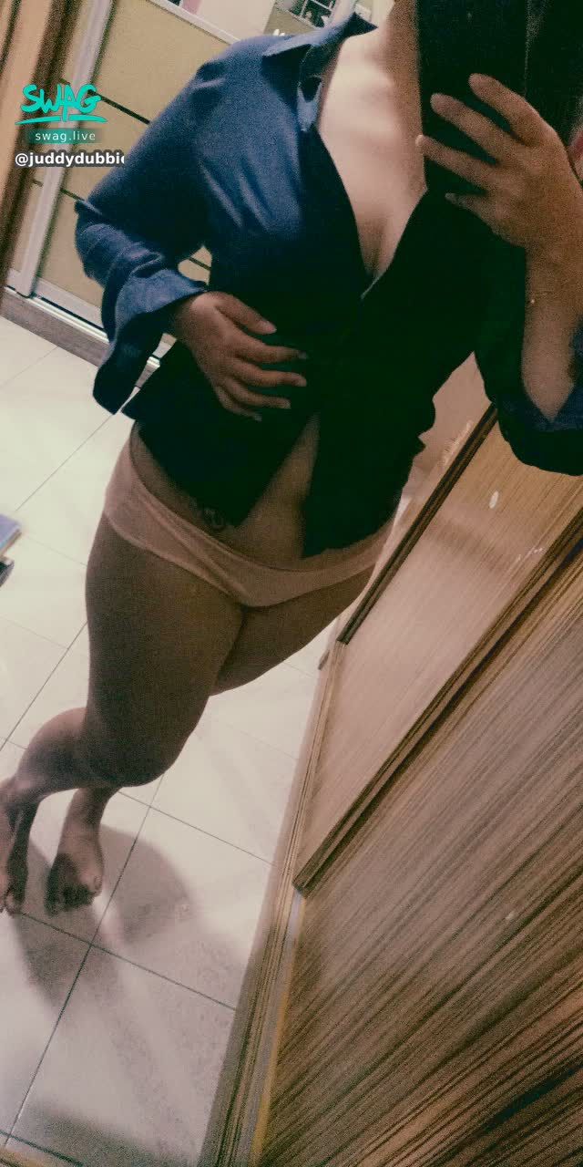  : Will my boss give me a raise if I go to the office like this?