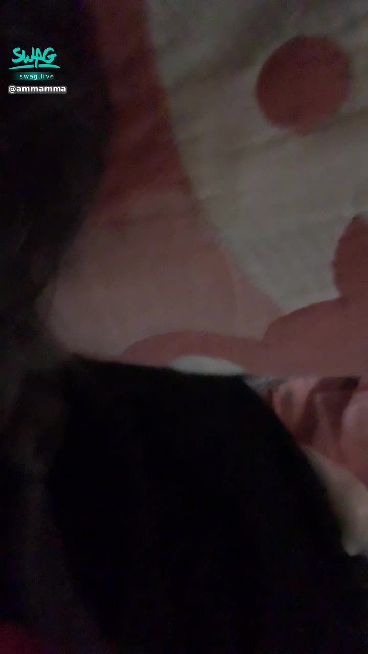 a*****a : 午安！不能被生活壓到，只想被哥哥撲倒😍