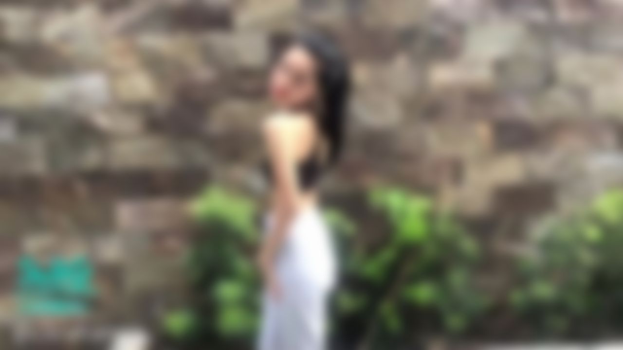 citrahanna : squat with me