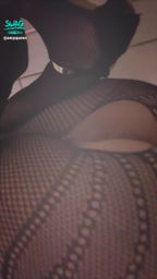 a******n : 開檔的屁桃😈配上高跟鞋👠