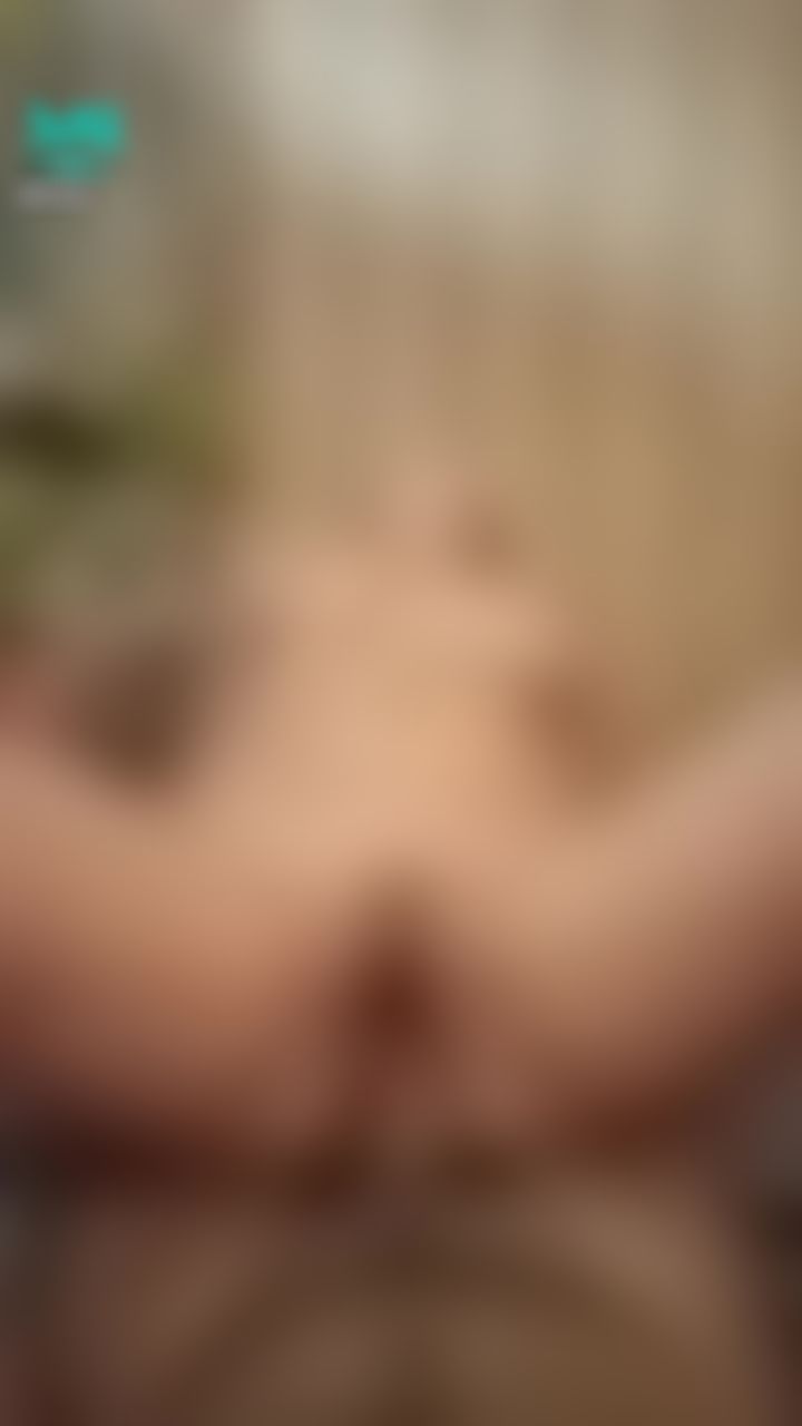  : hair pussy on the dick