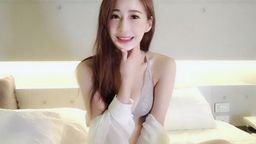 funnyg : 上次開箱的拉珠棒竟然是NG品,🉑️🉑️為求認真開箱立刻再訂一個! 幸好拿到這個是正常的。
不料太久沒用小菊花,又低估了兔老二的大頭實力....🉑️🉑️一路上的實測尖叫連連⋯🙈🙈