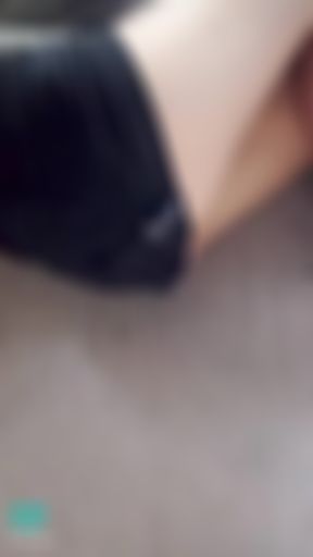  : hot 
ass 😉😘