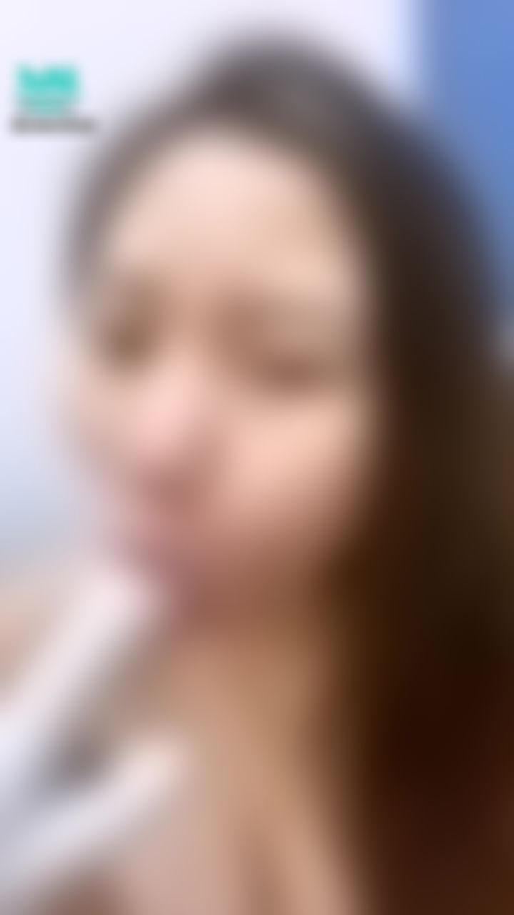 p***********e : 😈😈淫蕩小惡魔 低鑽💎福利 淫蕩的口交🤭淫蕩的表情🤫淫蕩的大奶🥰