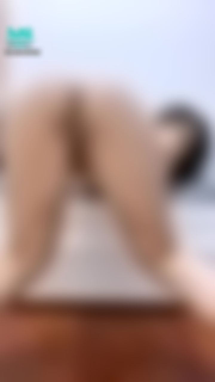 p***********e : 😈😈淫蕩小惡魔 CP值超高影片💥 背後式誘惑🤭超級翹臀的Twerk😮 舌環誘惑舔奶👅再拉拉乳頭🥰