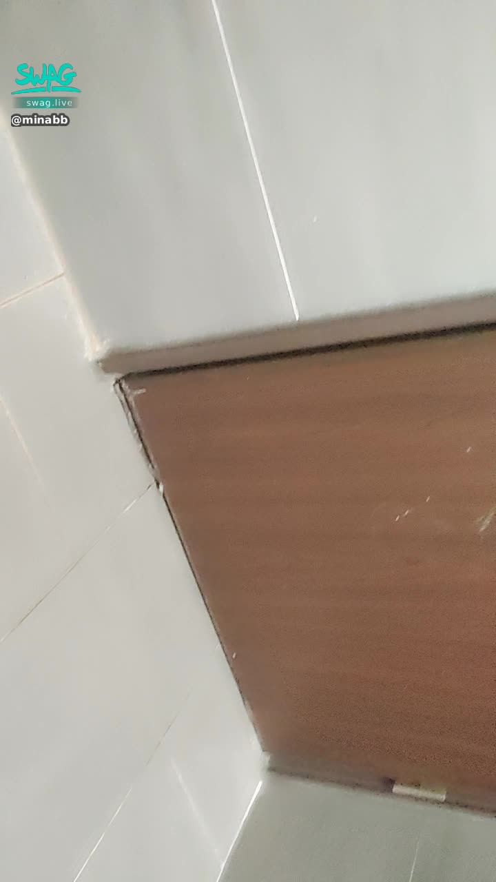 m****b : 漏網鏡頭😳😳