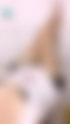 wannababy : 昨天第一次的💋OL望娜首度嘗試電愛💋
實在是太刺激了🔥
第一次完全看不到人的情況下 光靠聲音就濕了💦💦
後來還直接開視訊看對方玩就高潮了😳😳😳
有寶貝也想跟望娜電愛的嗎❤️