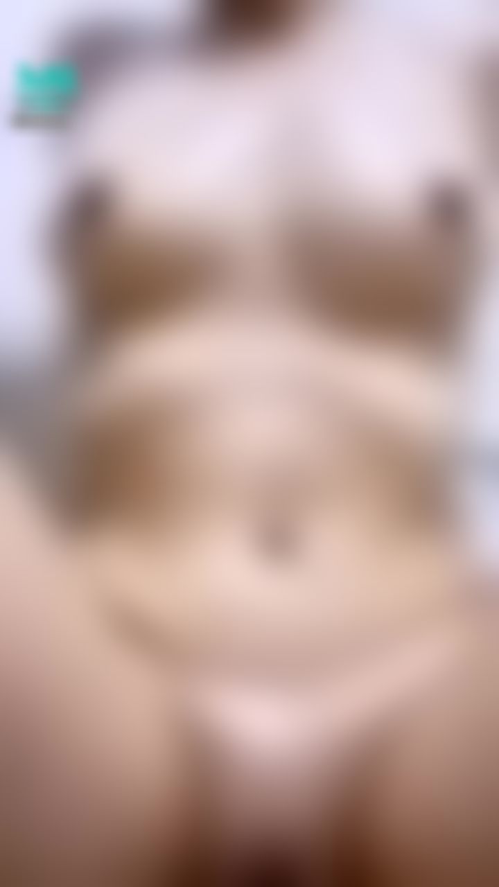  : 這樣騎在你身上可以嗎？😈😈