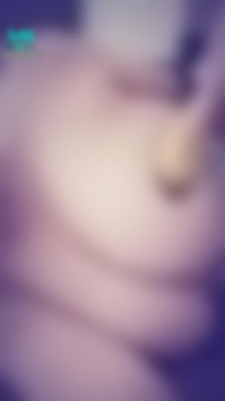  : 不等哥哥了🔞hannah 自己玩。。如果有哥哥棒棒用hannah 一定很爽🔞🔞🔞