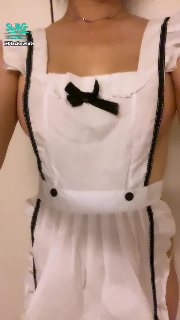 b**********m : 你的僕人已上線 主人來嘛