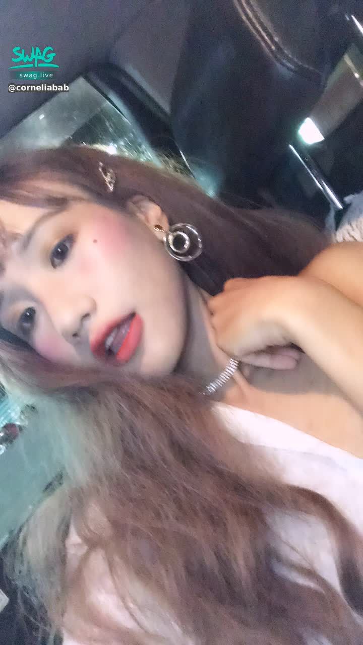 c**********e : ‼誰要來Xkon找我💛💛💛💛💗💗💗💗💗


️2隻必射長片一次滿足🈵️
🔗🔗「網襪の極致色誘之我上了我的日語教師(きょうし)」
https://go.swag.live/ANpesECRX2UNFPYp8

老師的肉棒實在「又粗又硬又長」ㄧ挺進我的小穴，感覺直接頂到子宮了🈲️👄今晚征服了「Sensei💛」日文一定能夠大耀進，穴穴裡還有Sensei的粗肉棒，倒在他懷裡好幸福呀💗💗

🍆肉棒「插到小腹凸起」老闆「中出」我老婆🈲️「淫屄滿液白汁」流滿我跟老公的床🔞
https://go.swag.live/4TtGkjpcEfizEnrQ6
