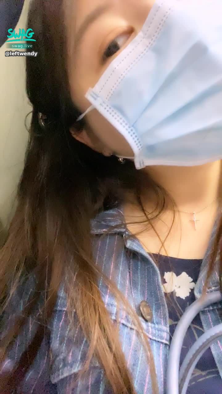  : The fleshy face
Can you buy the largest size mask? 😂
My friend said that day that he wanted to lose weight
But it's a bone, no way
He looked at me and said
Yours is all meat 😂😂