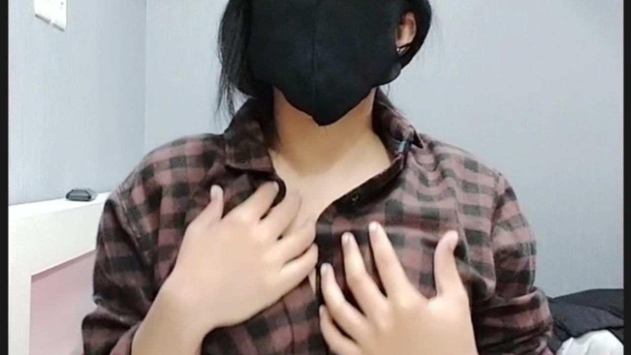 v**********a : 